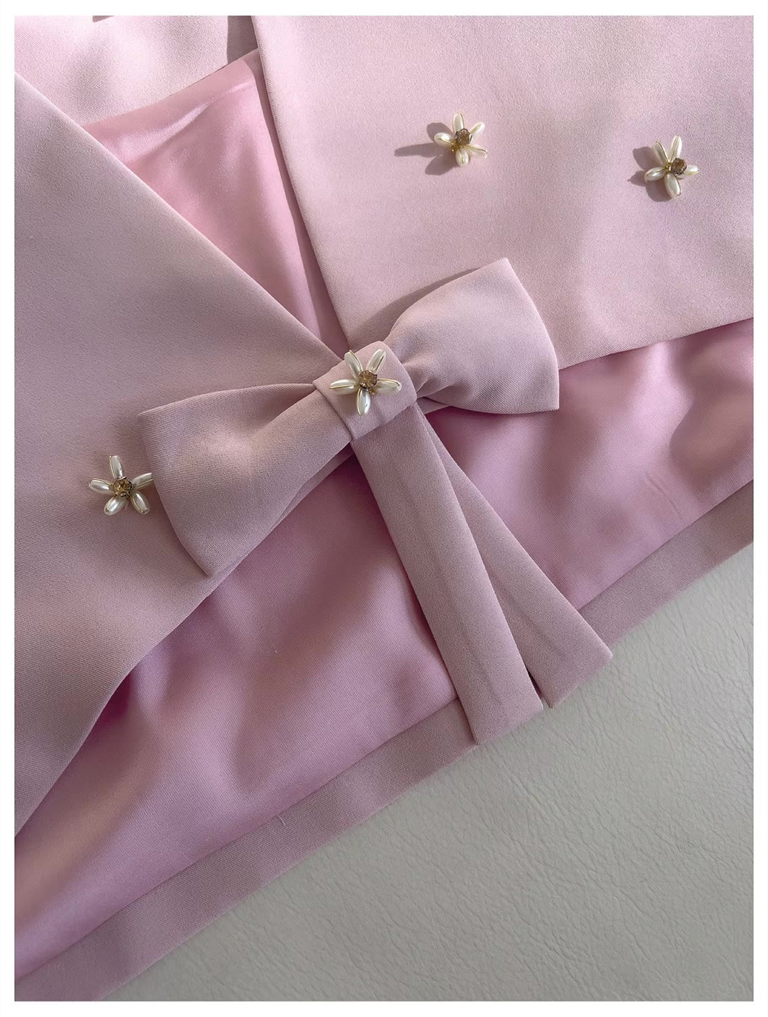Clémence — Ensemble 3 pièces cape, bustier et jupe plissée