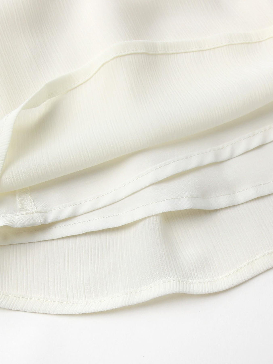 Colombe mini-robe mousseline dos nu à volants