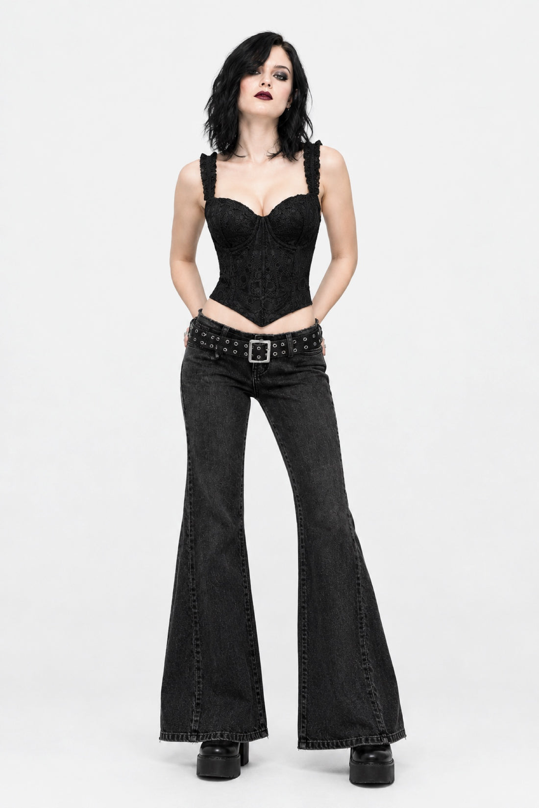 Nocturna — Bustier en dentelle à laçage