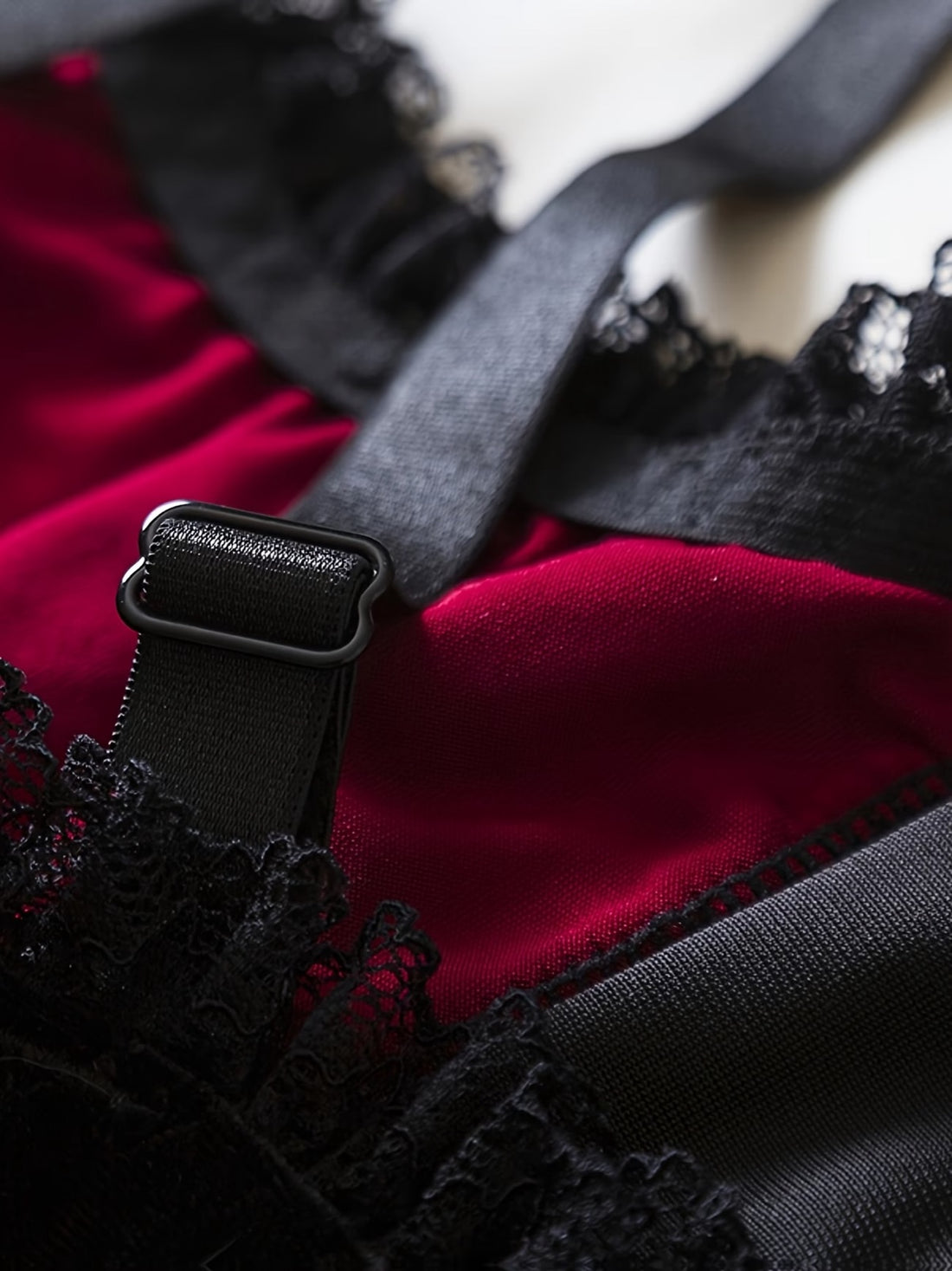 Nyctalis — Corset top velours lacé chauve-souris