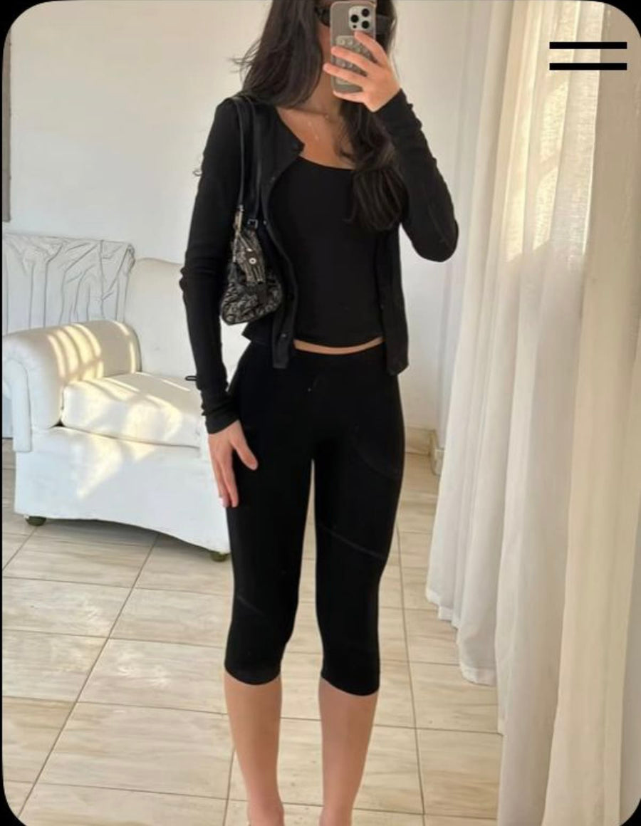 Inès