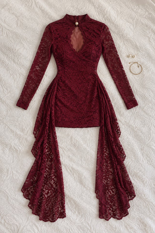 Angélique — Robe drapée à laçage et dentelle