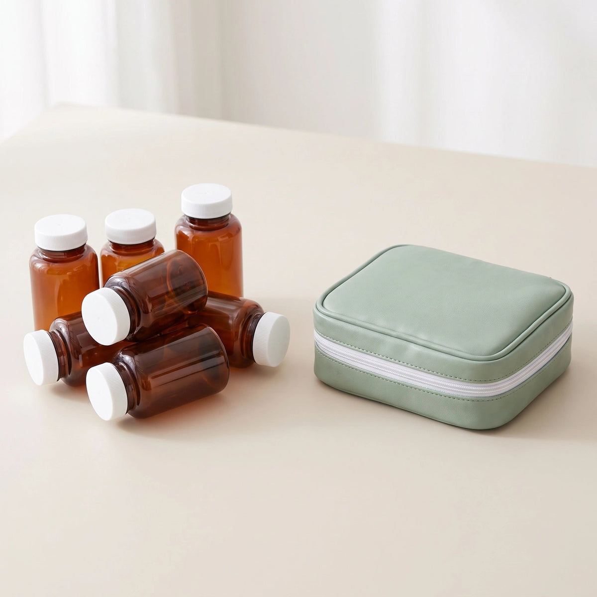 Apolline – La trousse pilulier