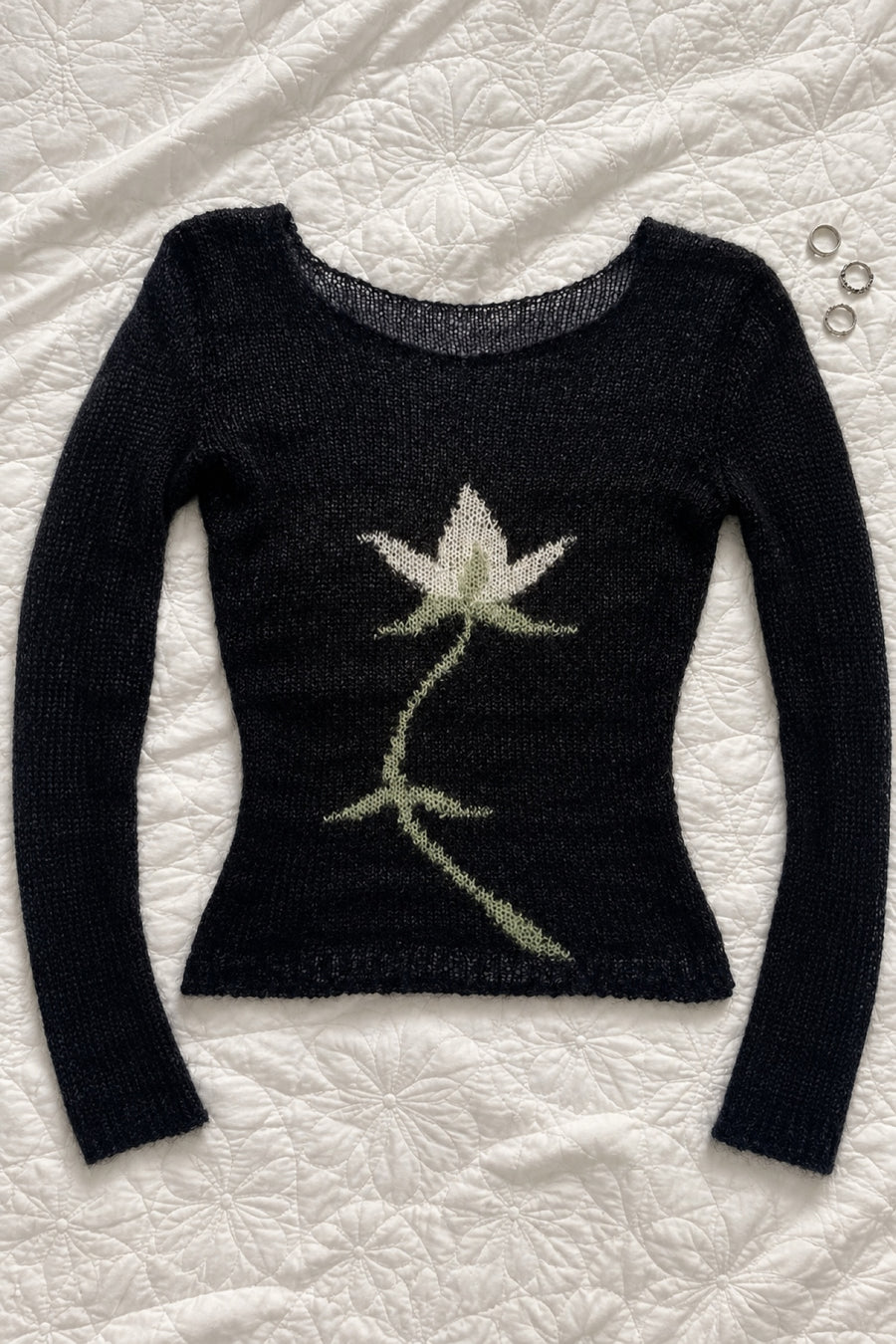 Iris — Fine-Knit Flower Sweater