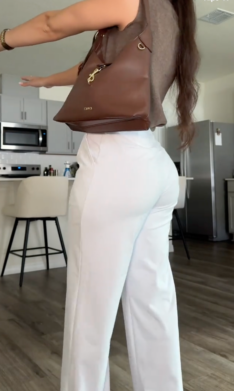 luxara-avis-pantalon-03.png