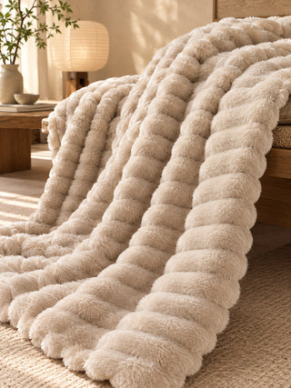plaid3-beige-detail