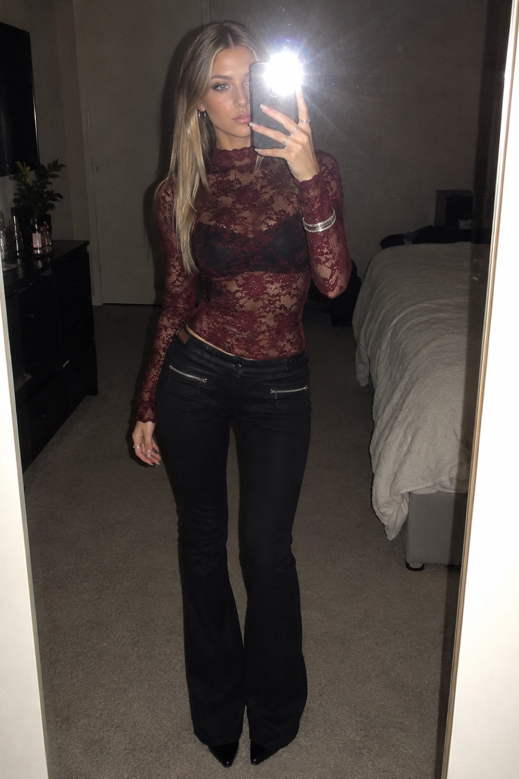 Scarlett — Body en dentelle manches longues