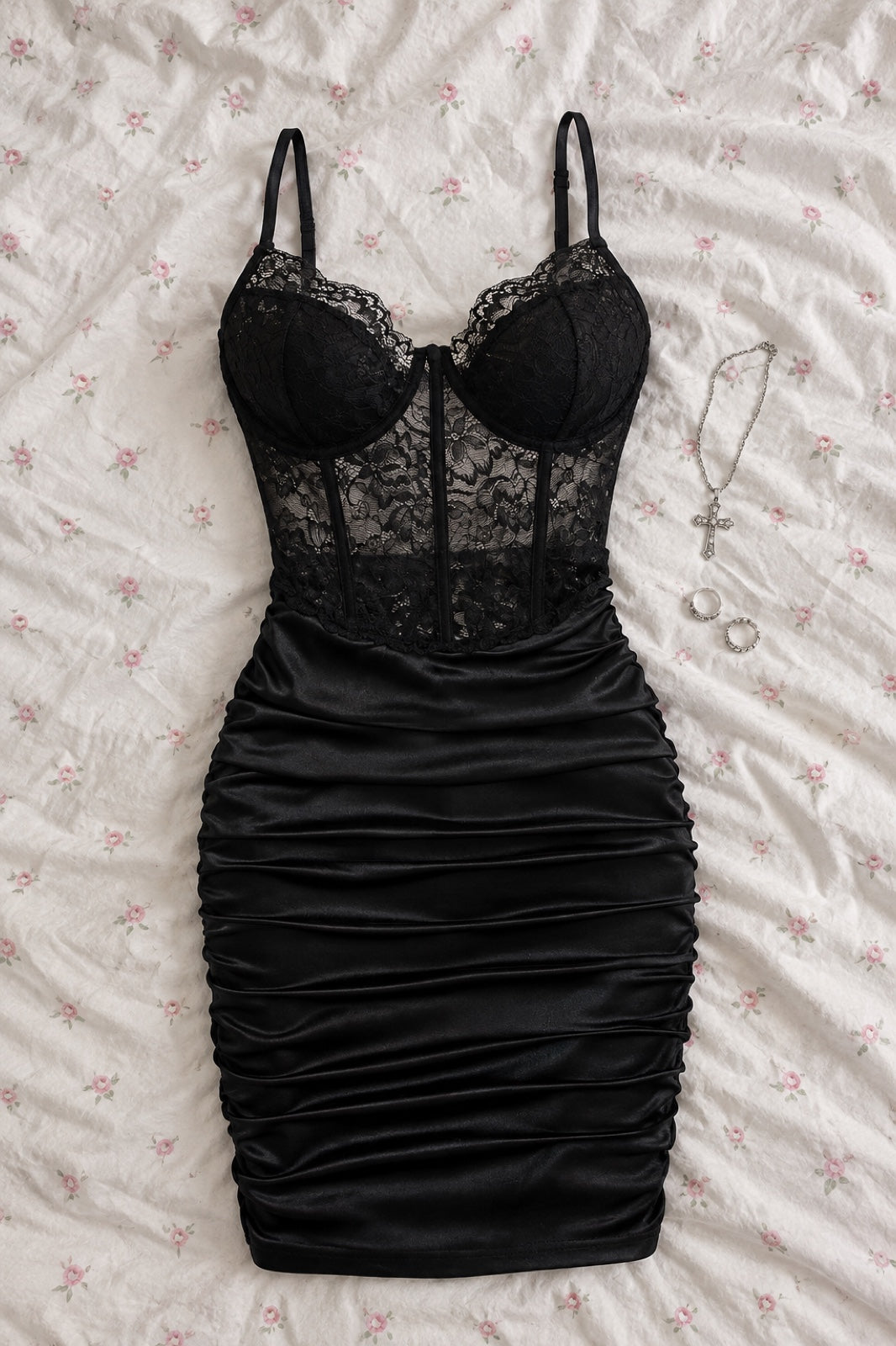 Vespera — Robe bustier satin et dentelle